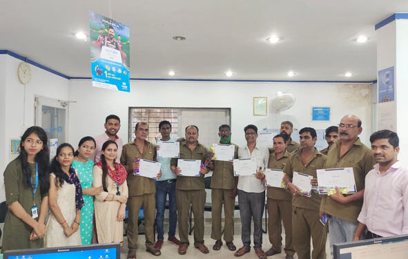 मुथुट फिनकॉर्पकडून स्वच्छतादुतांचा सत्कार