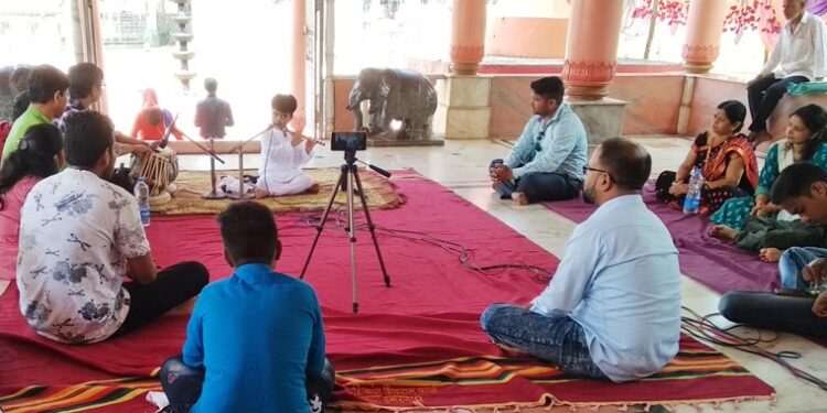 मेघ पोटेच्या बासरीवादन कलेने नागोठणेकर भारावले
