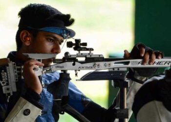 मंगळवारी भारताची सुवर्णमय सुरुवात; नेमबाज ऐश्‍वर्यचा रेकॉर्ड