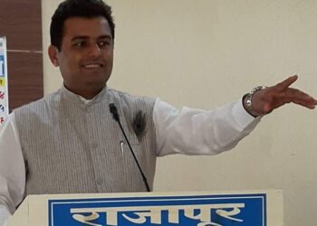सर्व रस्त्यांची कामे सुरू होणार – अ‍ॅड. जमिर खलिफे