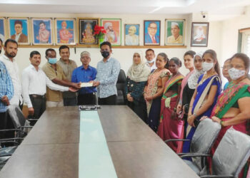 नागोठणे ग्रामपंचायत कर्मचार्‍यांना बोनस वाटप