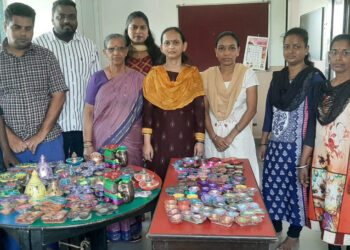 सी बर्डच्या विशेष मुलांची कलाकुसर