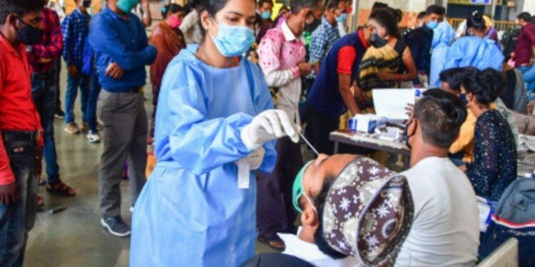 कोरोनोत्तर तक्रारींकडे लक्ष आहे?