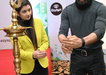 थुंकण्याच्या वाढत्या समस्येला आळा घालण्यासाठी ‘इझीस्पिट’चे अनावरण