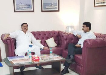 धावीर महाराज देवस्थानची जागा होणार आरक्षण मुक्त