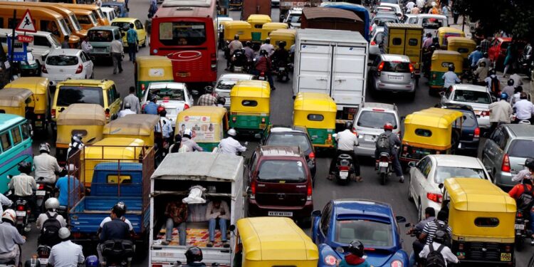 पालीत वाहतूक कोंडीचे विघ्न