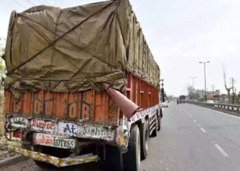 अवजड वाहनांना दिवसा वाहतूक बंदी