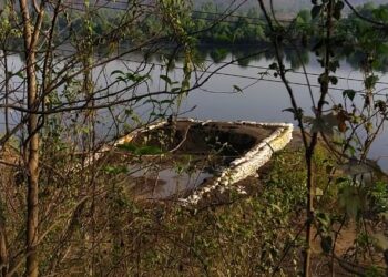 दिवाळीच्या फराळामुळे महसूल विभागाला पेंग; रोह्यात रेती उत्खनन जोरात