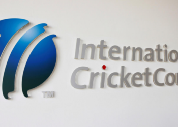 ओमिक्रॉनची दहशतीमुळे आयसीसीने विश्वचषक स्पर्धेचे सामने रद्द