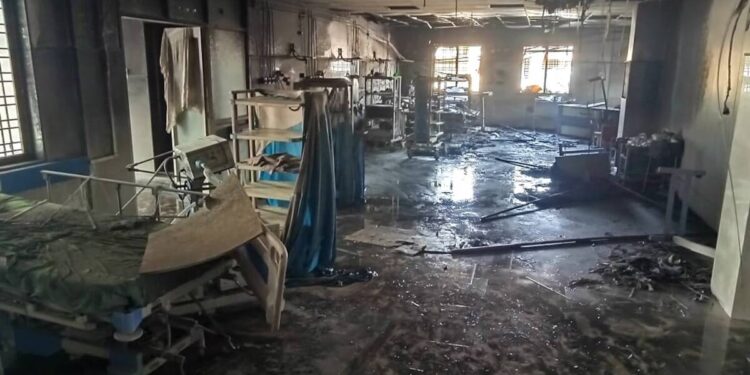 आग लागली तेव्हा कर्मचारी चहा-नाश्ता करत होते