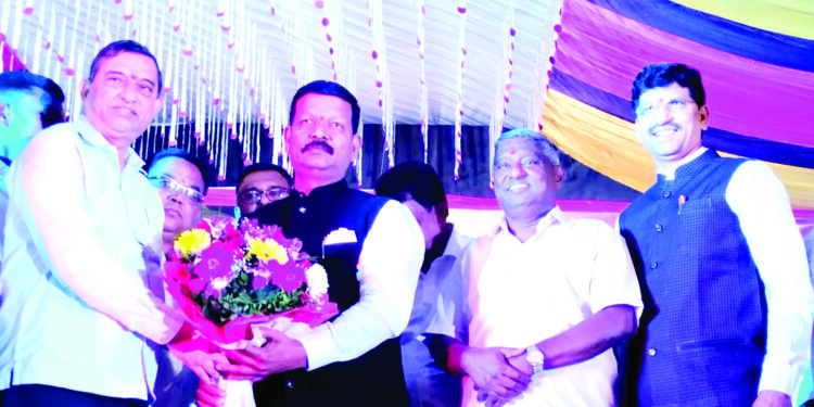 कर्जतला नारायण डामसे यांनी नेतृत्व दिले