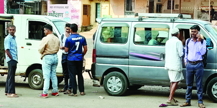 एसटी संपामुळे खाजगी वाहनांना सुगीचे दिवस