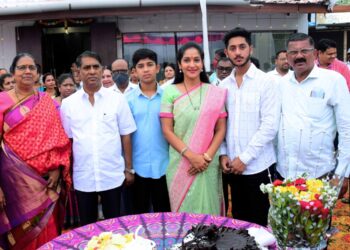 जि. प. सदस्या चित्रा पाटील यांचा वाढदिवस साधेपणाने