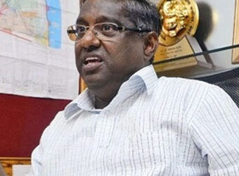 केंद्राने रद्द कायद्यांची स्पष्टता द्यावी