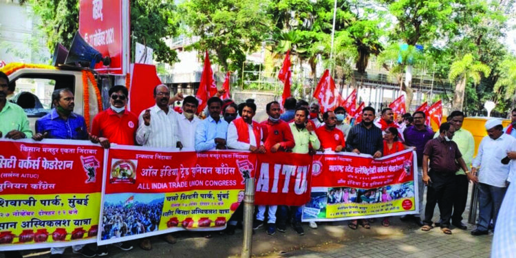 अस्थिकलश यात्रेत केंद्राच्या विरोधात एकजूट