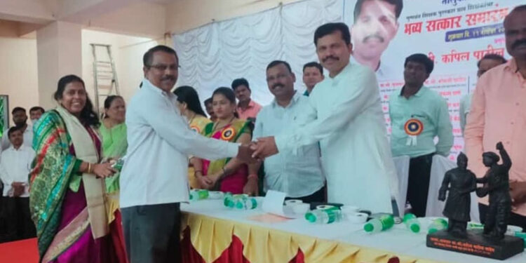 तळागाळातील विद्यार्थी शैक्षणिक क्षेत्रात सक्षम