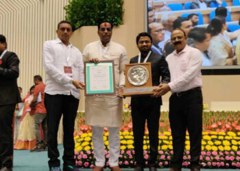 खेड शहराचा थ्री स्टार अवॉर्ड देऊन गौरव