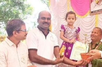 माणुसकी प्रतिष्ठान वर्धापन दिन उत्साहात