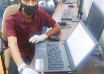 अल्प वजनाच्या उपग्रहाची निर्मिती