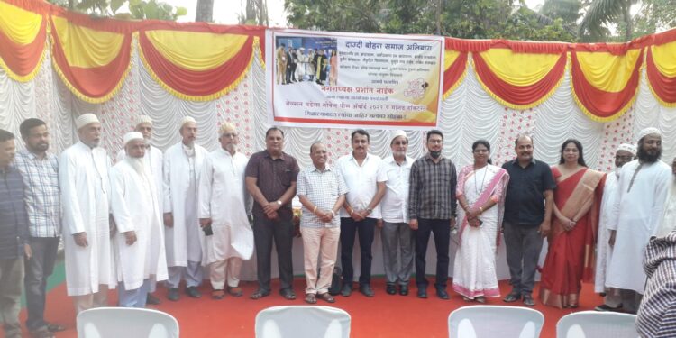 बोहरा समाजातर्फे नगराध्यक्षांचा सत्कार