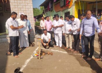 रस्ता काँक्रीटीकरण कामाचे भूमीपूजन
