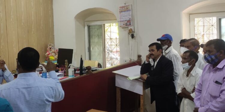 शहापूर-धेरंड शेतकर्‍यांचे माहितीचे आंदोलन