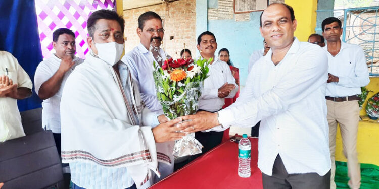 सारडे गावात विविध विकास कामांचे भूमीपूजन