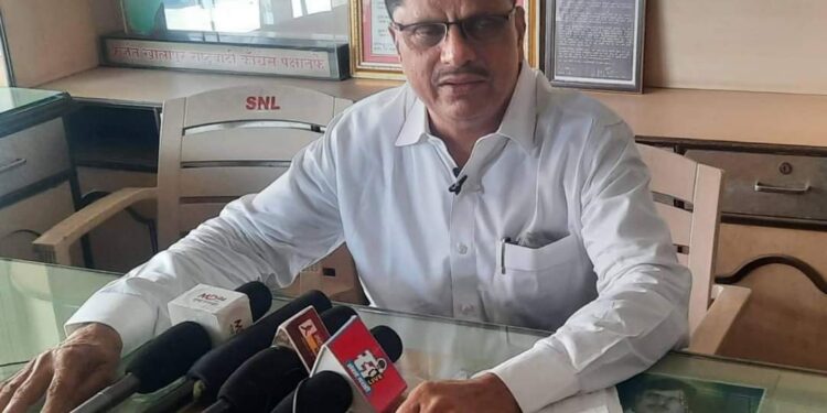 ब्रेकिंग न्यूज! सुरेश लाड यांनी दिला राष्ट्रवादीच्या जिल्हाध्यक्ष पदाचा राजीनामा