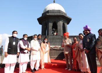 किल्ले रायगड भारतीयांसाठी तीर्थक्षेत्रच