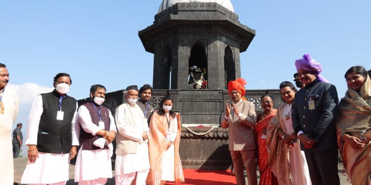 किल्ले रायगड भारतीयांसाठी तीर्थक्षेत्रच