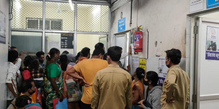 दिव्यांग दाखल्यांसाठी 18-18 तासांची प्रतिक्षा