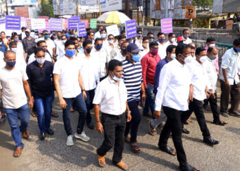 लालपरी पुन्हा सुरु करा