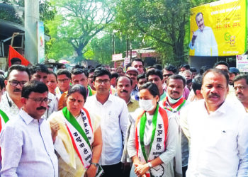 पालीत शेकाप, राष्ट्रवादीच्या प्रचाराचा नारळ फुटला