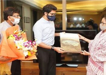 भाजपच्या सरकारी दहशतवाद्यांना आम्ही पुरुन उरलो