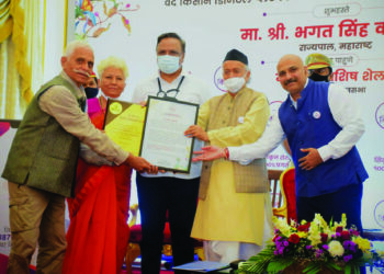 कृषिरत्न शेखर भडसावळे यांना  वंदे मातरम किसान पुरस्कार