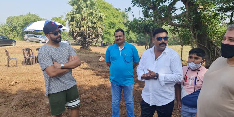 रोहित शर्मा आणि रिशभ पंत अलिबागमध्ये