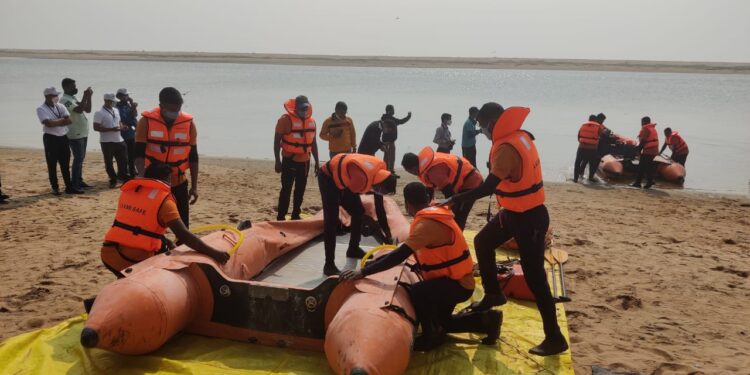 आपत्ती व्यवस्थापन विशेष प्रशिक्षण पूर्ण