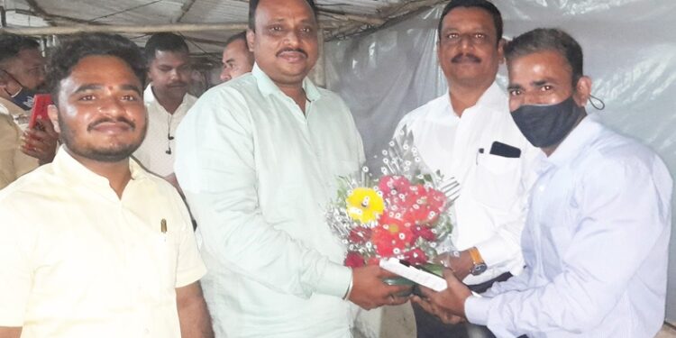 पाली पोलीस निरीक्षक विजय तायडे यांचा निरोप समारंभ