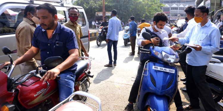 अलिबाग पालिकेचा कारवाईचा बडगा