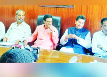 संपूर्ण वर्चस्व महाविकास आघाडीचेच