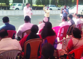 शिक्षकांच्या हक्कासाठी जेएनपीटीला धारेवर धरू : आ.बाळाराम पाटील