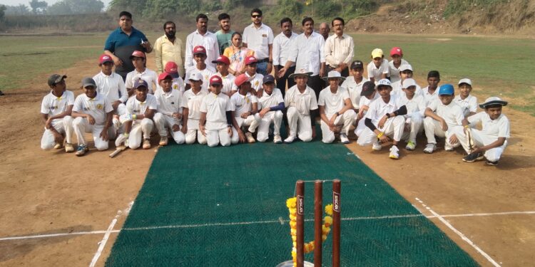 झुंझार पोयनाड आयोजित क्रिकेट स्पर्धेला प्रारंभ