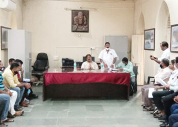 एलिफंटा बेटावर पर्यटकांसाठी सोयी-सुविधा उपलब्ध