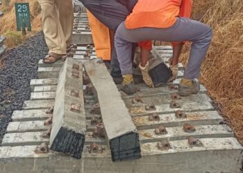 मिनीट्रेनचा नॅरोगेज मार्ग होणार मजबूत