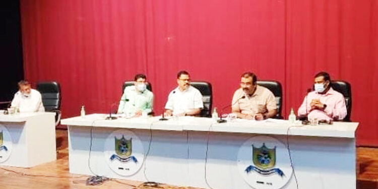 पनवेल पालिका क्षेत्रात स्वच्छता मार्शल तैनात