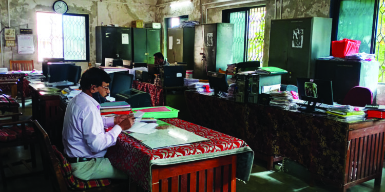 शासकीय कामकाज वेळांचे फलक लावा; शेकाप चिटणीस राजेश सानप यांची मागणी