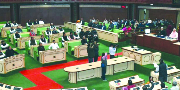 संघर्ष अध्यक्षपदाचा की वर्चस्वाचा?