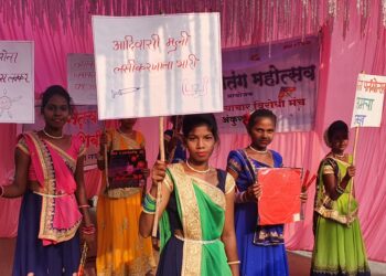 ‘ती लढली म्हणून आम्ही घडलो’