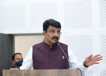प्रयत्न करा अन् यशस्वी उद्योजक बना – डॉ. महेंद्र कल्याणकर