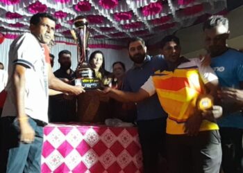 सोगाव क्रिकेट स्पर्धेत गावदेवी वायशेत संघ विजयी